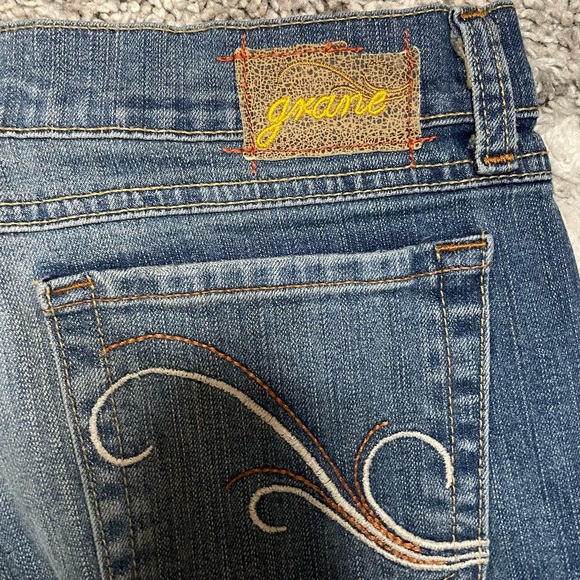 Grane Embroidered Bootcut Jeans - Picture 3 of 7